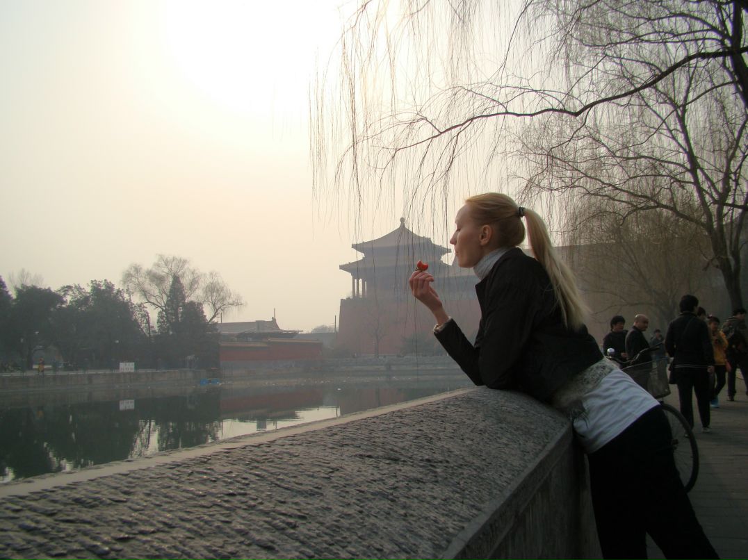 Kat Ост фотография #45