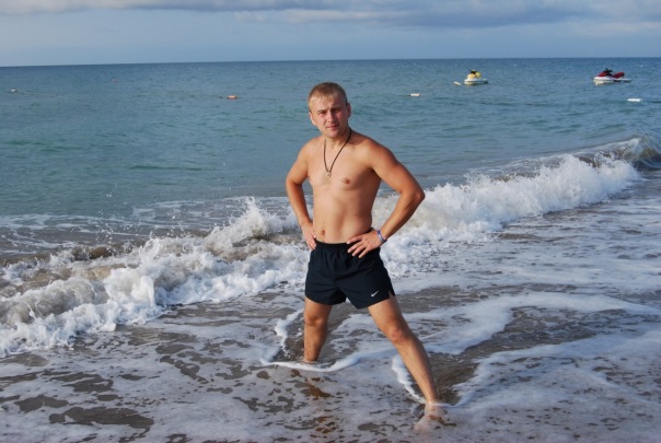 №1, Александр Александров, 42 года, Санкт-Петербург №1, Александр Александров, 42 года, Санкт-Петербург